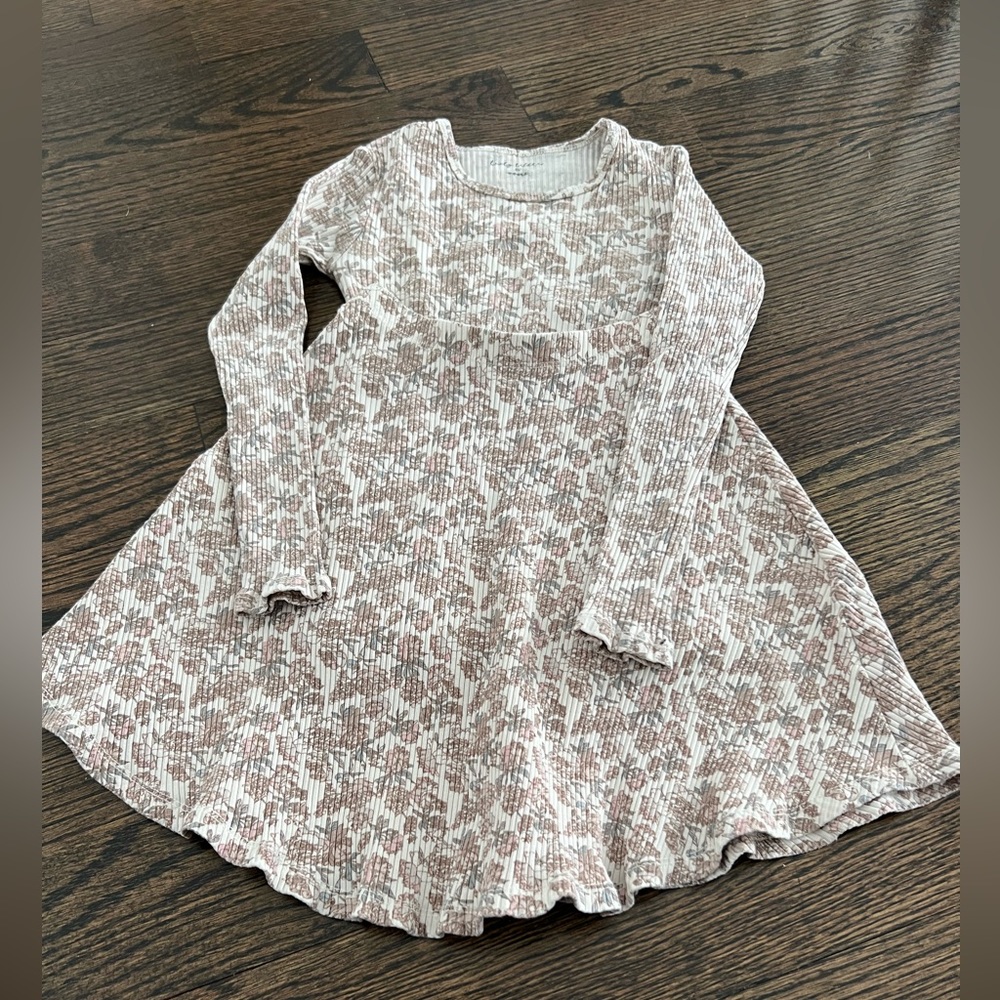 Floral ribbed two piece skirt and long sleeve tee - this runs small and fitted